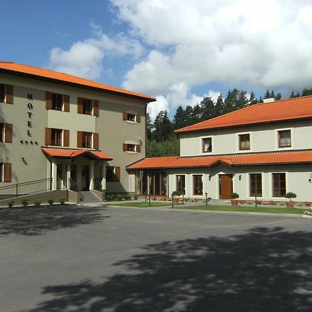 Hotel Pusyno Namai Tirkšliai Exterior foto